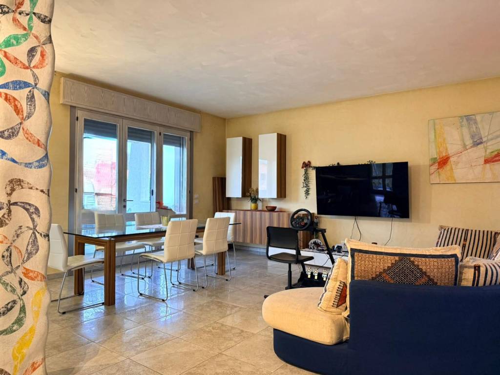 Villa a Santa maria di sala in Via Giuseppe Giusti - Foto 2