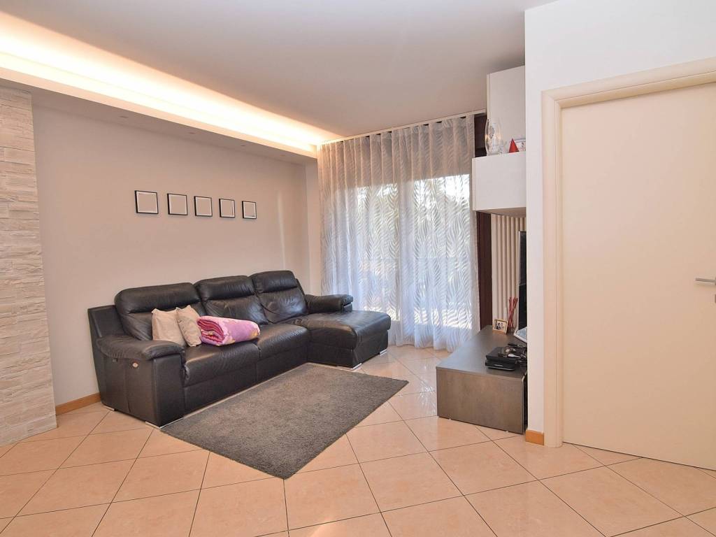 Appartamento a Verona in Via Montorio, 13 - Foto 5
