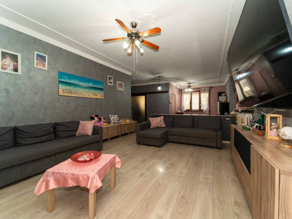 Villa a La loggia in strada Nizza, 8 - Foto 5