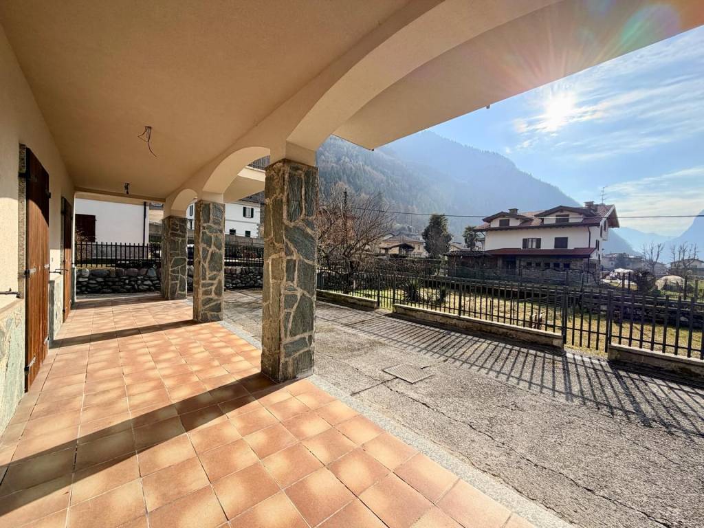 Villa a Ardesio in Via Giuseppe Frua, 3 - Foto 3