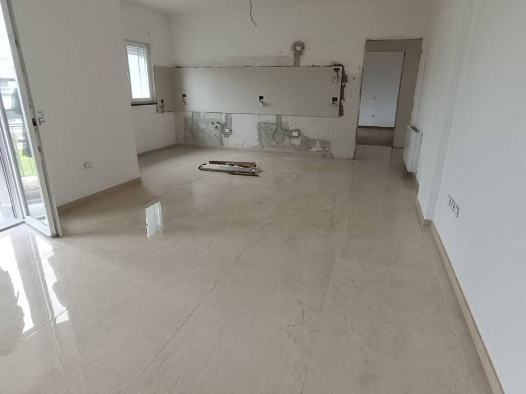 Appartamento a Montecorvino pugliano in Viale Stella Maris - Foto 2