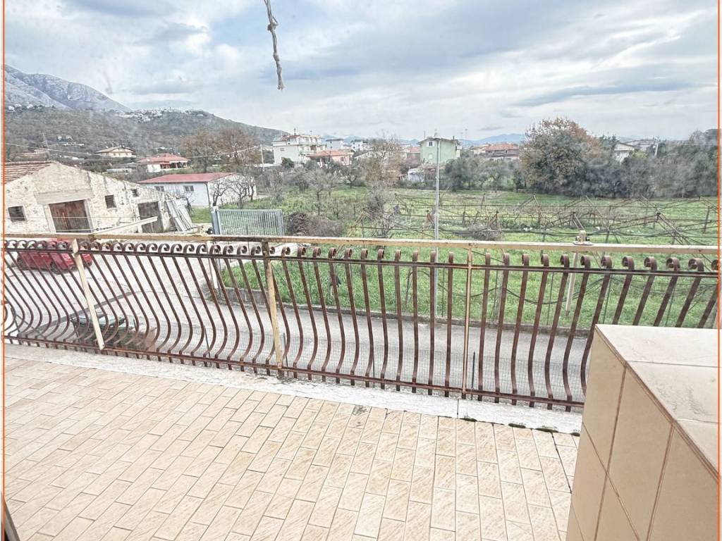 Appartamento a Formia in Via Sparanise Tratto 2 - Foto 2