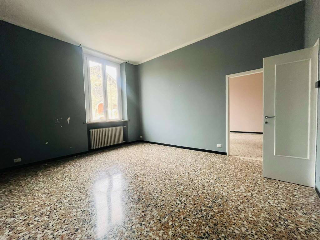 Appartamento a Piacenza in piazza DUOMO - Foto 4