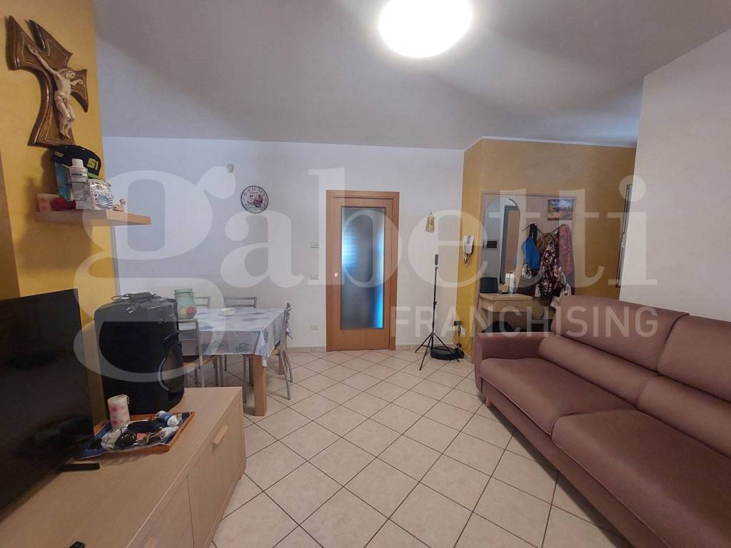 Appartamento a Alba adriatica in Via SS16, 2 - Foto 3