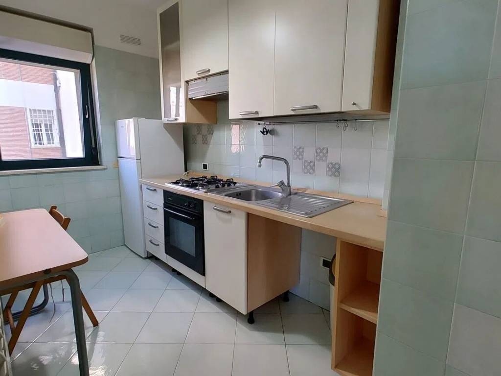 Appartamento a Nettuno in Via Genova, 2 - Foto 5