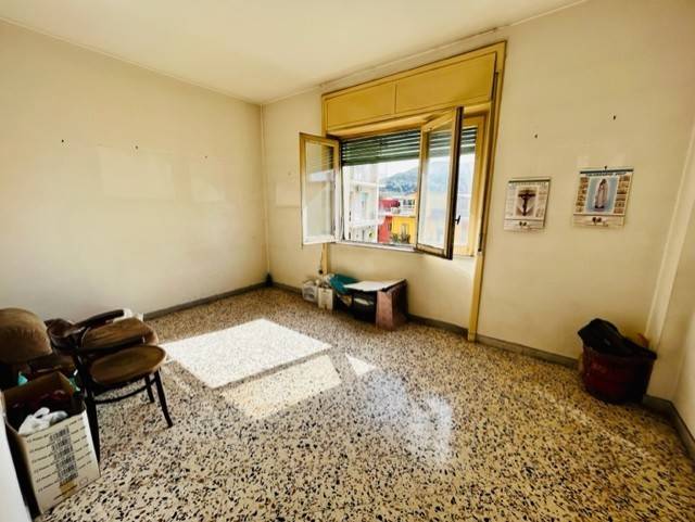 Appartamento a Salerno in Via Padre Basilio Pergamo - Foto 3