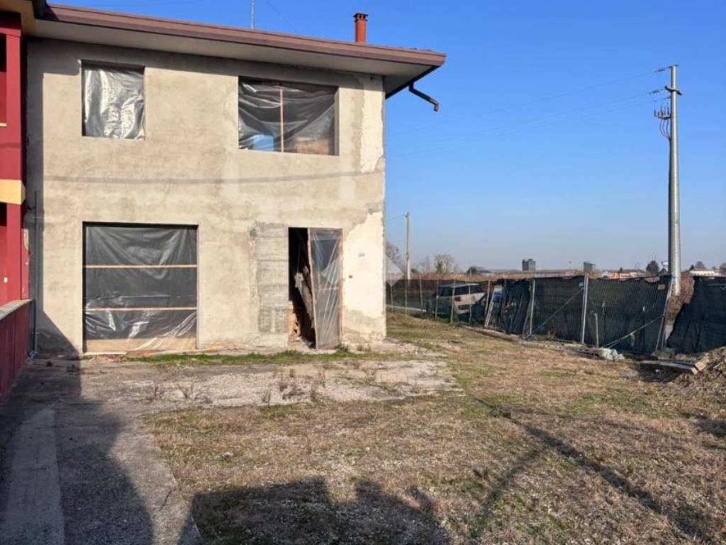 Villa a Campolongo maggiore in Via Veneto, 26 - Foto 2