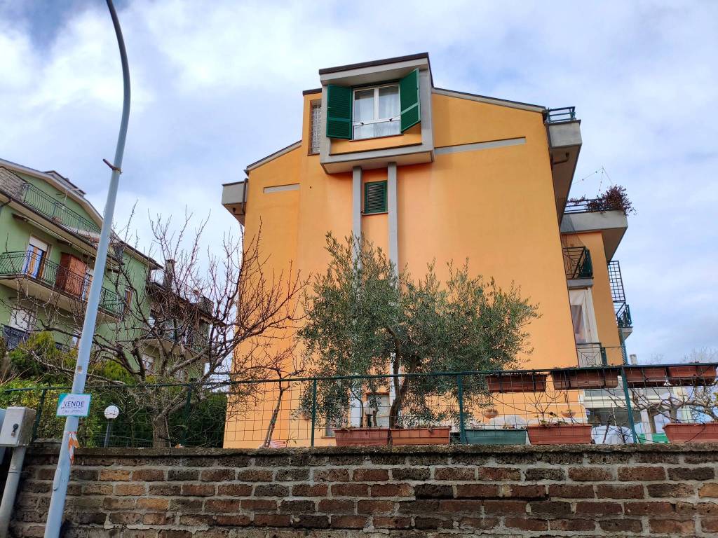Appartamento a Soriano nel cimino in Via D. Potenza - Foto 3