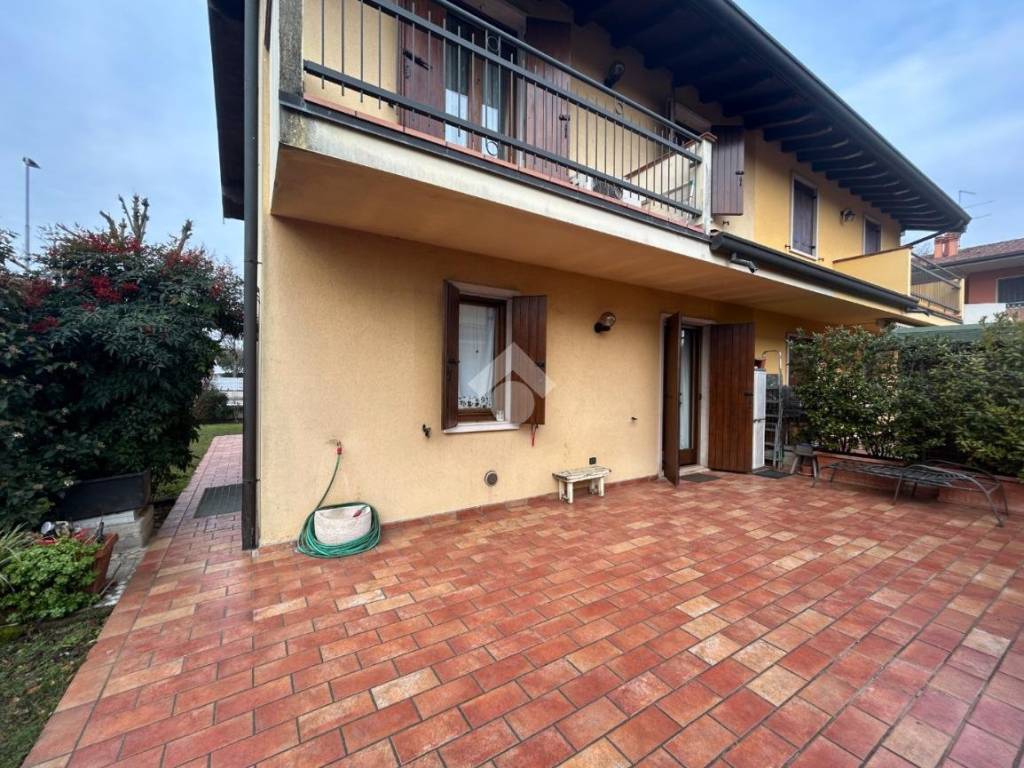 Villa a Isola della scala - Foto 4