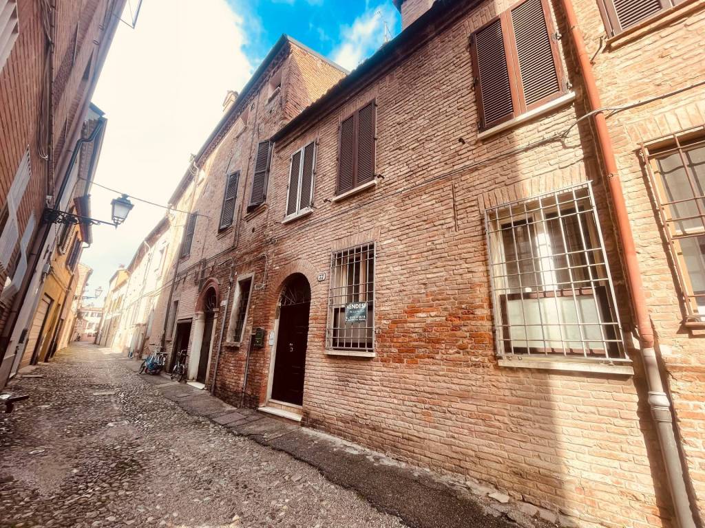 Casa indipendente a Ferrara in Via Coperta - Foto 2