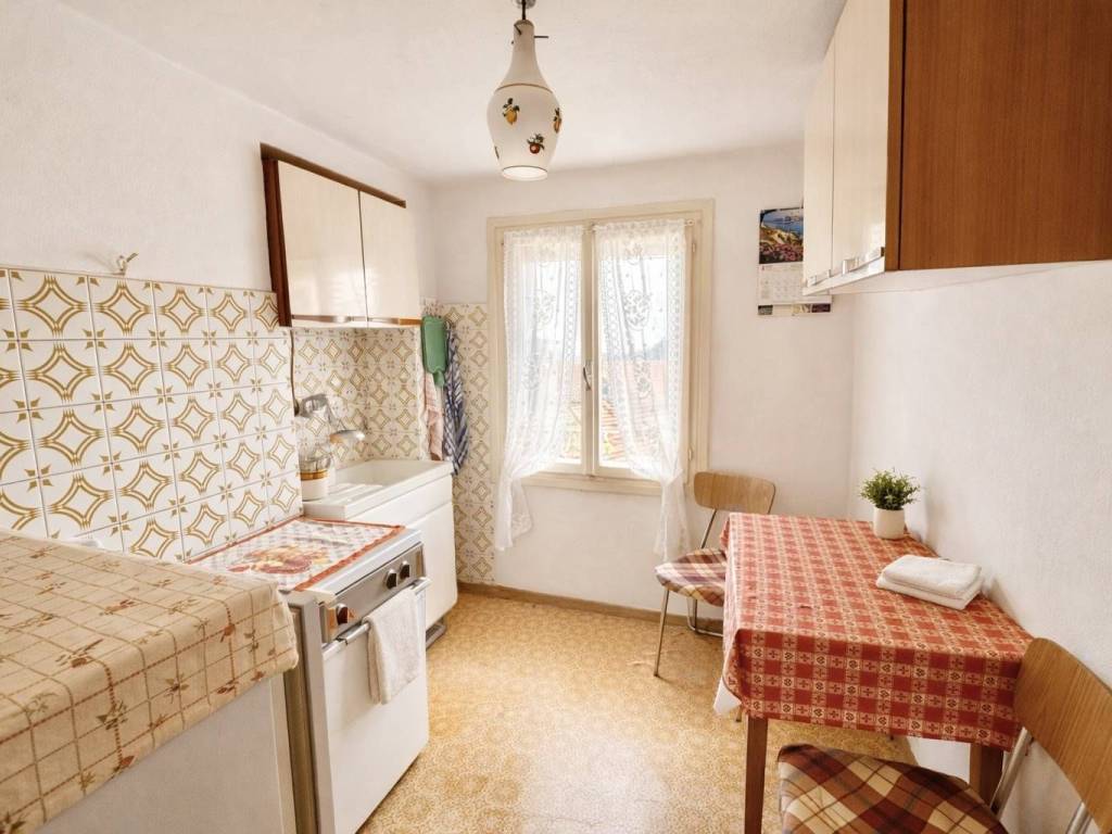 Appartamento a Tonezza del cimone in Contrà Canale, 25 - Foto 3