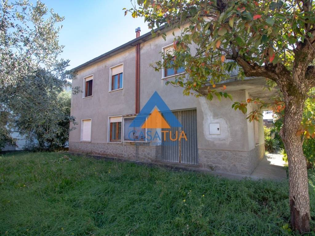 Villa a Amelia in Via Rimembranze, 8 - Foto 3