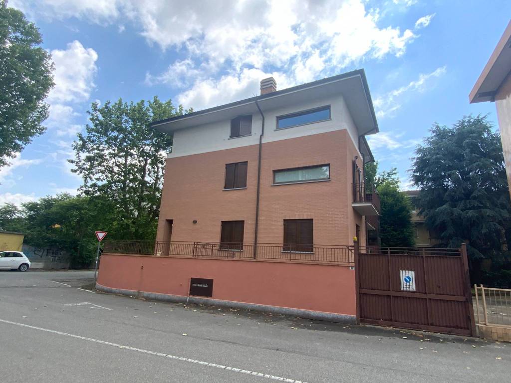 Villa a Novara in Via Lorenzo Magalotti, 21 - Foto 3