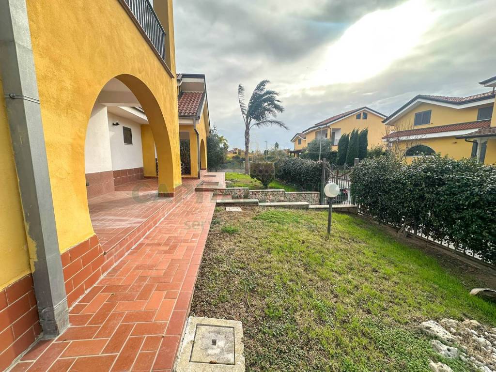 Villa a Capua in Via Martiri di Nassirya - Foto 5
