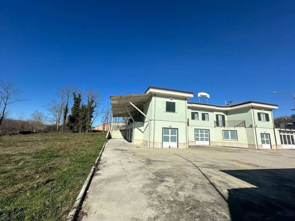 Immobile a Lioni in Contrada Cerrete S.N.C. - Foto 2