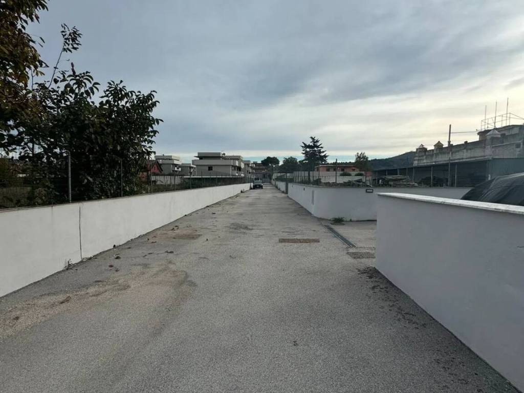 Appartamento a Quarto in Via Lenza Lunga No Number - Foto 2