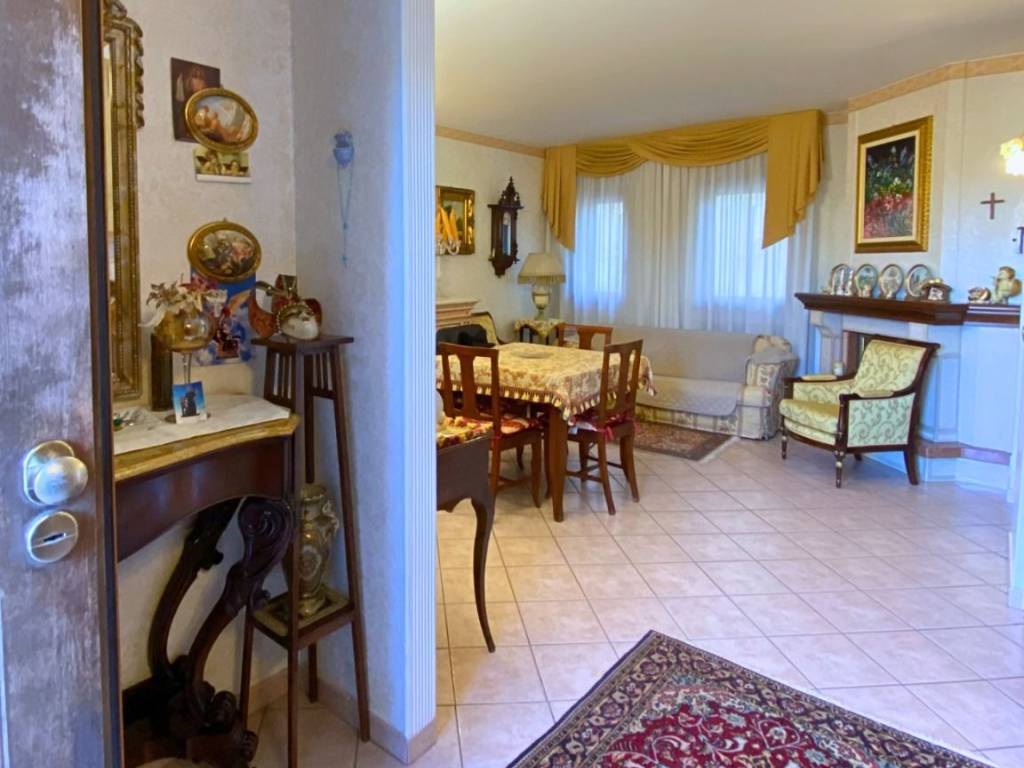 Villetta a schiera a Vibo valentia in Viale Sandro Pertini, 5 - Foto 5