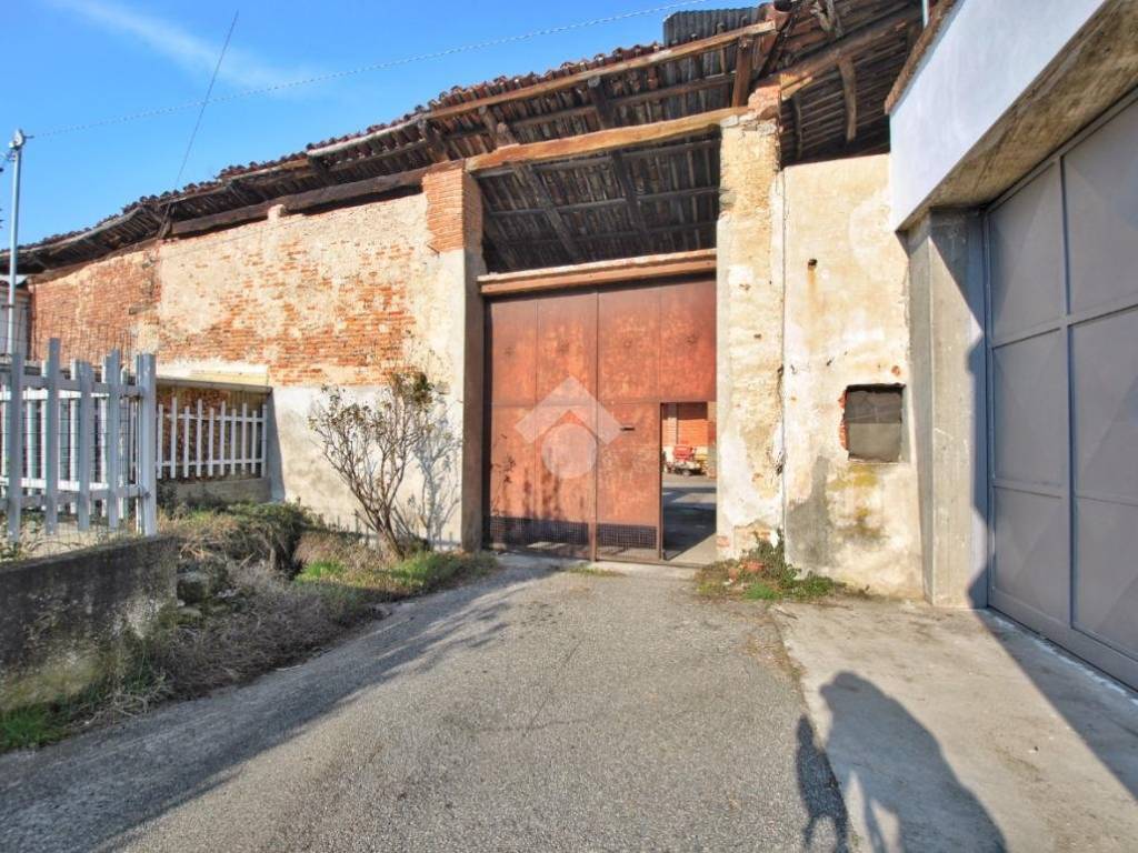 Casa indipendente a Moncrivello in Via Berno, 5 - Foto 2