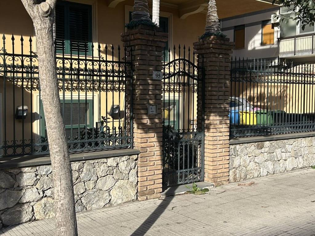 Immobile a Milazzo in Via 20 Settembre, 95 - Foto 2