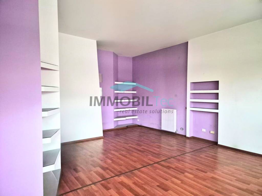 Immobile a Saronno in Via Varese, 162 - Foto 2