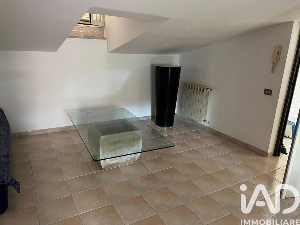 Appartamento a Monterotondo in Via CILENTO - Foto 2