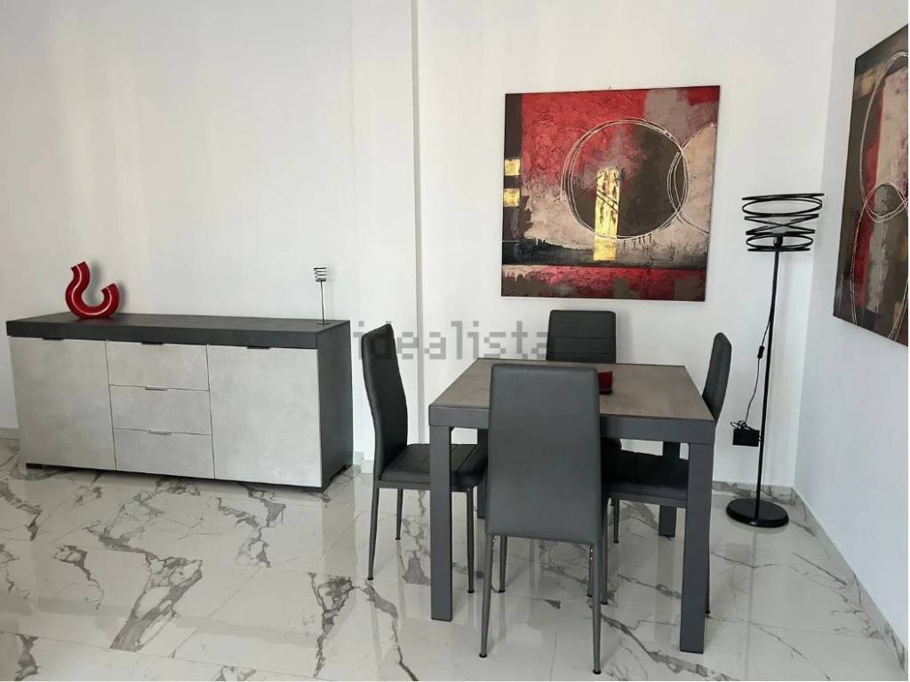 Appartamento a Arona in Via Lago di Garda, 1 - Foto 2