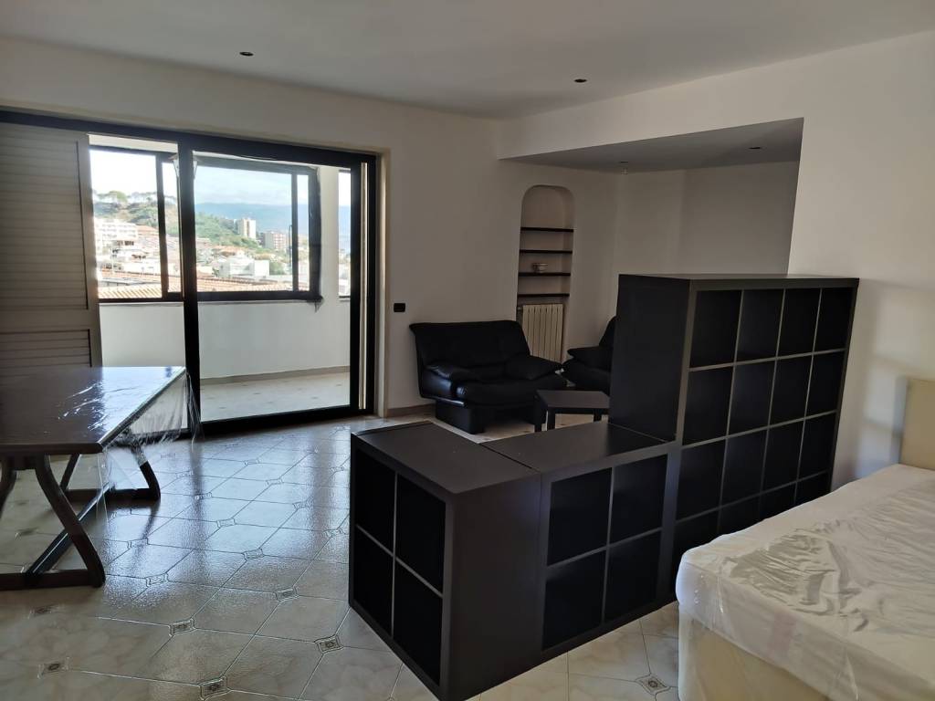 Appartamento a Messina in Via Trieste Santissima Annunziata - Foto 3