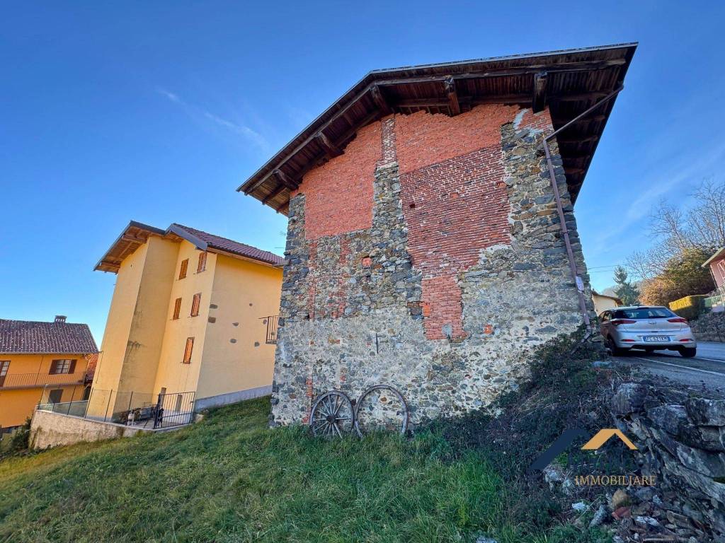 Casa indipendente a Valdilana in Frazione Barbato - Foto 4