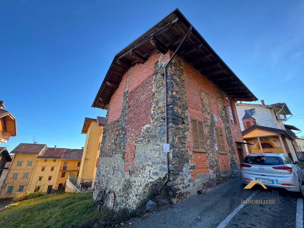 Casa indipendente a Valdilana in Frazione Barbato - Foto 5
