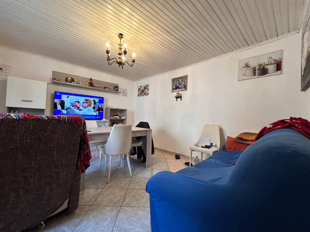 Appartamento a Albizzate in Via Magenta - Foto 2