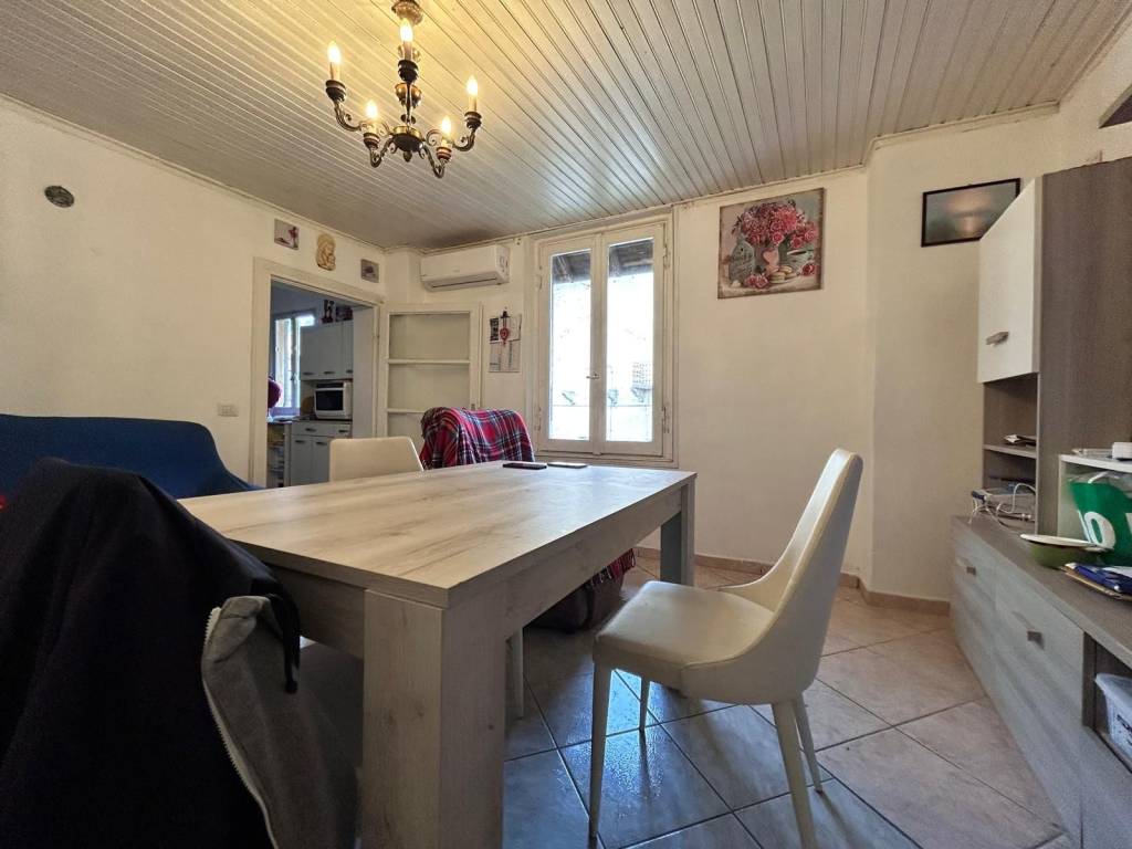 Appartamento a Albizzate in Via Magenta - Foto 3