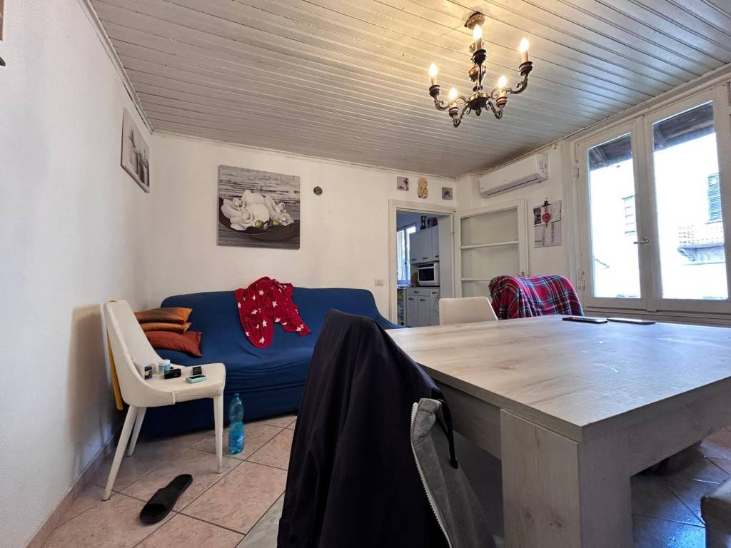 Appartamento a Albizzate in Via Magenta - Foto 4