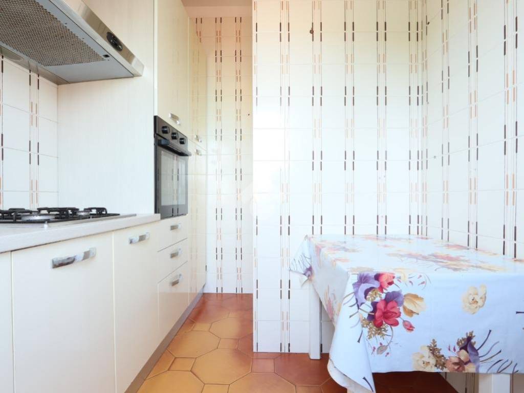 Appartamento a Alba adriatica in Via Olimpica, 11 - Foto 4