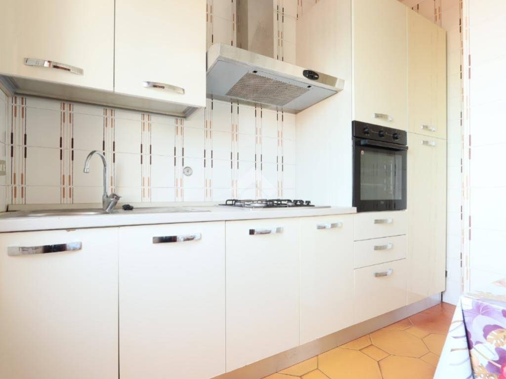 Appartamento a Alba adriatica in Via Olimpica, 11 - Foto 5