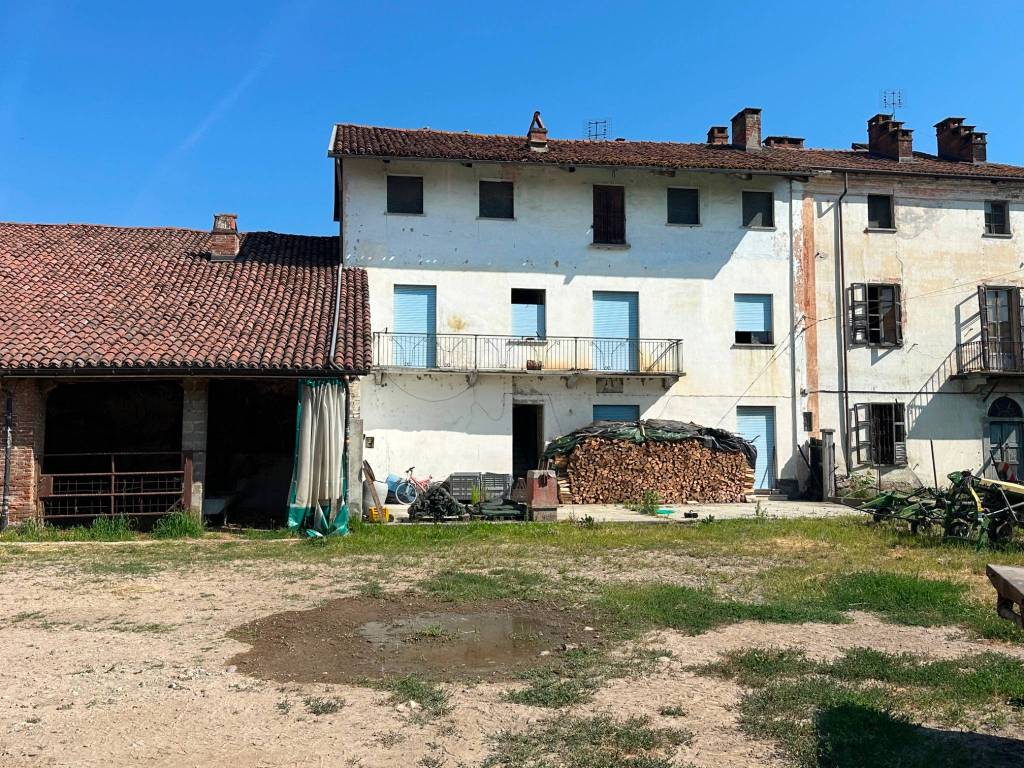 Rustico / casale a Savigliano in Strada Santa Scolastica, 7 - Foto 4