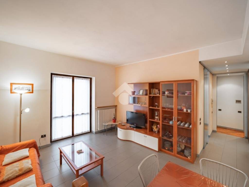 Villa a Paderno dugnano in Via Monte Sabotino, 110 - Foto 3