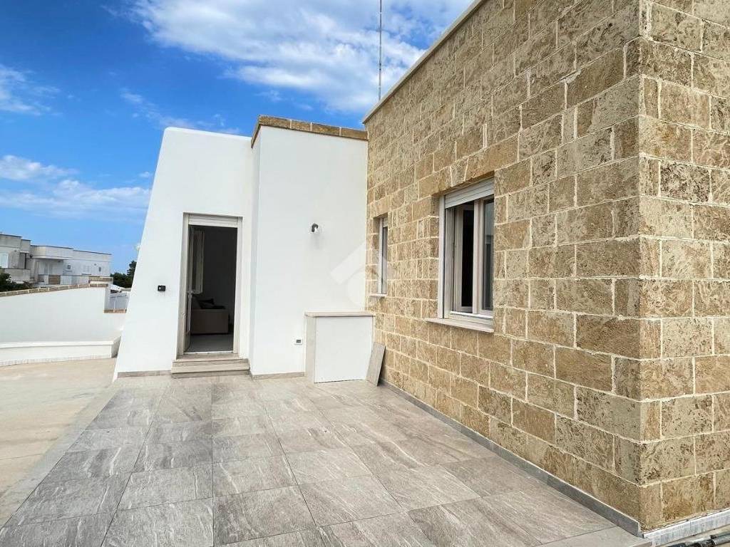 Villetta a schiera a Taviano in Via Stromboli - Foto 4