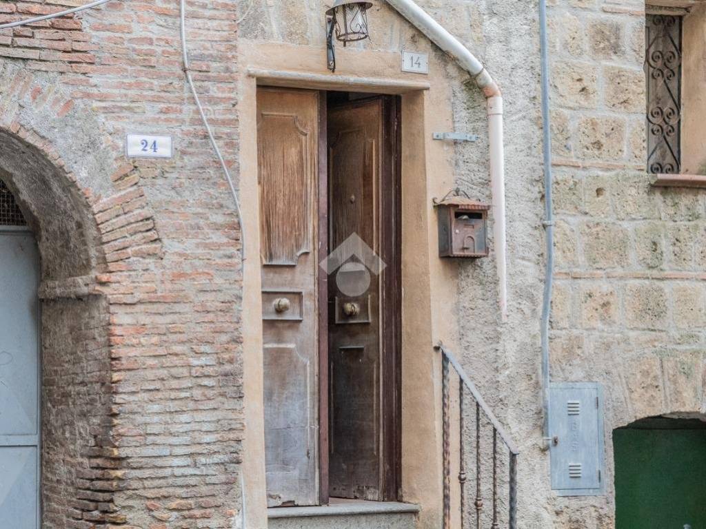 Appartamento a Caprarola in Via dei Mille, 14 - Foto 3