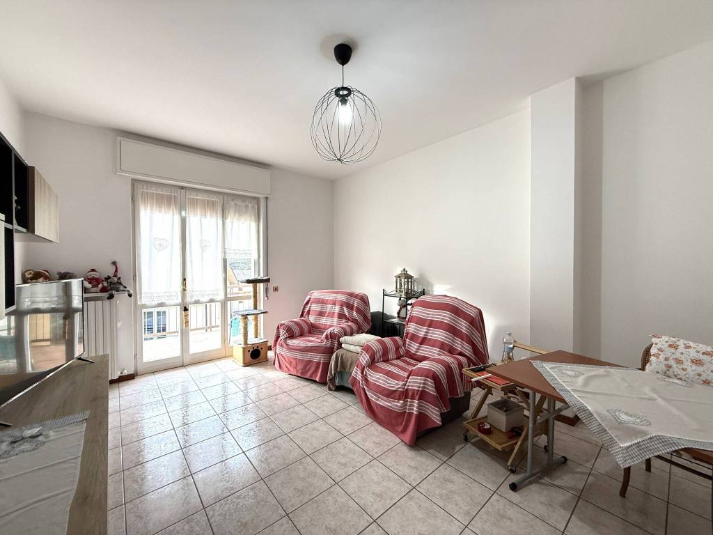 Appartamento a Asso in Via Ponte Oscuro, 11 - Foto 2