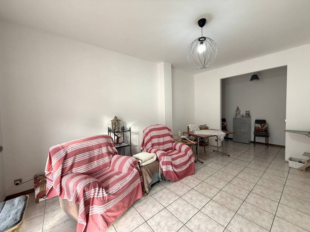 Appartamento a Asso in Via Ponte Oscuro, 11 - Foto 4