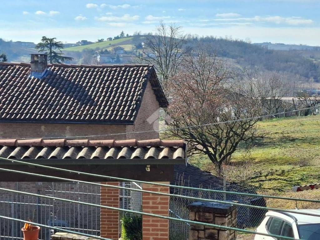 Villa a Montegrosso d'asti in Via Re Umberto, 72 - Foto 4