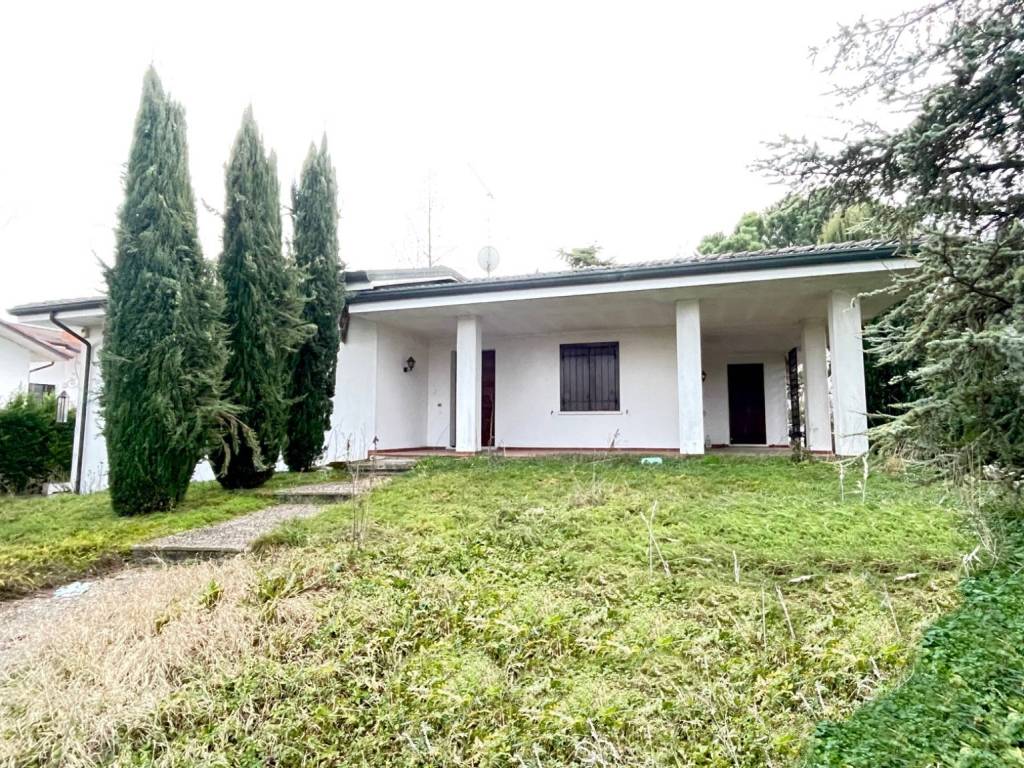 Villa a Castelbelforte in Via Giacomo Leopardi, 6 - Foto 5