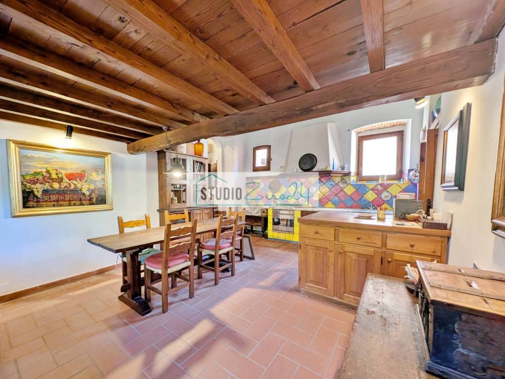 Villa a Pietrasanta in Via Valdicastello Carducci - Foto 5