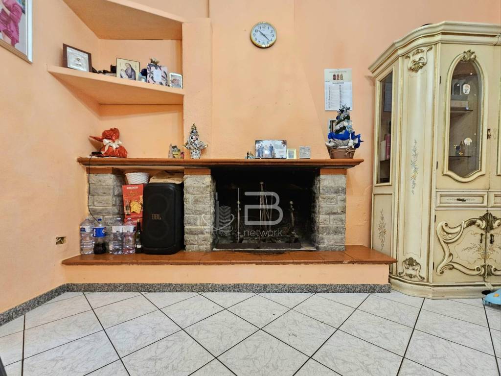 Villetta a schiera a Viareggio in Via Alessandro Volta, 1 - Foto 4