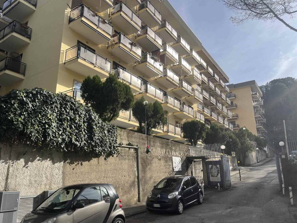 Appartamento a Salerno in Via Michele Pironti, 1 - Foto 4