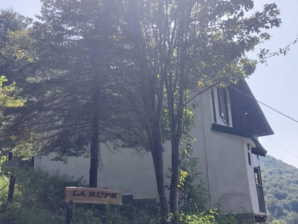 Villa a Varallo in Case Sparse Molinaccio - Foto 4