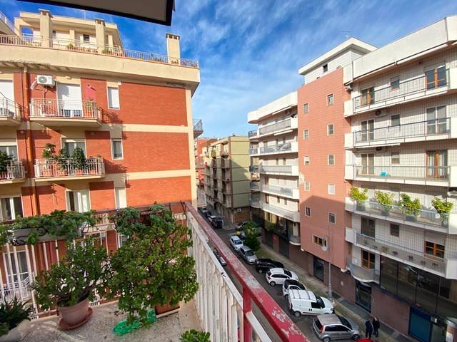 Appartamento a Bisceglie in Via Monte Pasubio - Foto 4
