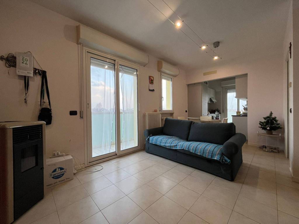 Attico / mansarda a Rimini in Via Niccolò Tommaseo, 102 - Foto 2