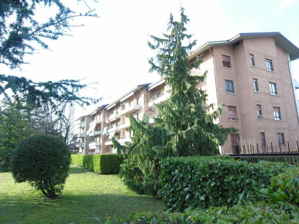 Appartamento a Grugliasco in Via viii marzo, 4 - Foto 2