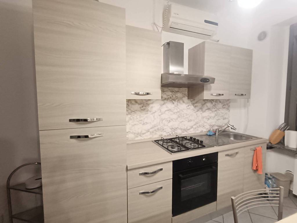 Appartamento a Asti in Piazza 1 Maggio - Foto 4